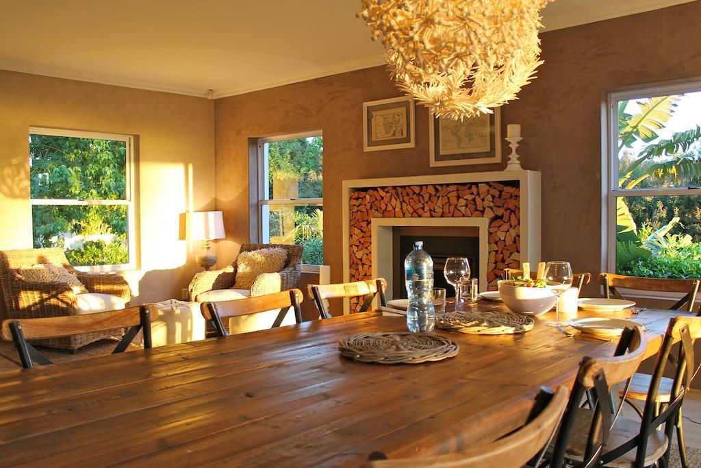 Explorer Guesthouse Somerset West Exterior foto